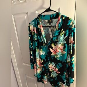 JM Collection Multicolor Floral Top NWT